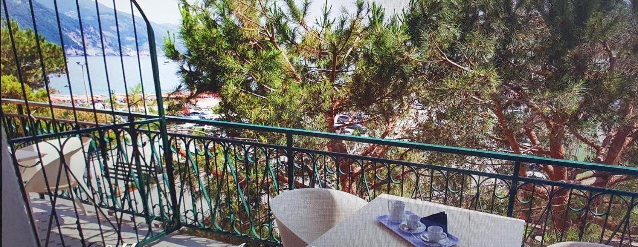 Monterosso Apartments In Servano'S Villas Monterosso al Mare Zewnętrze zdjęcie